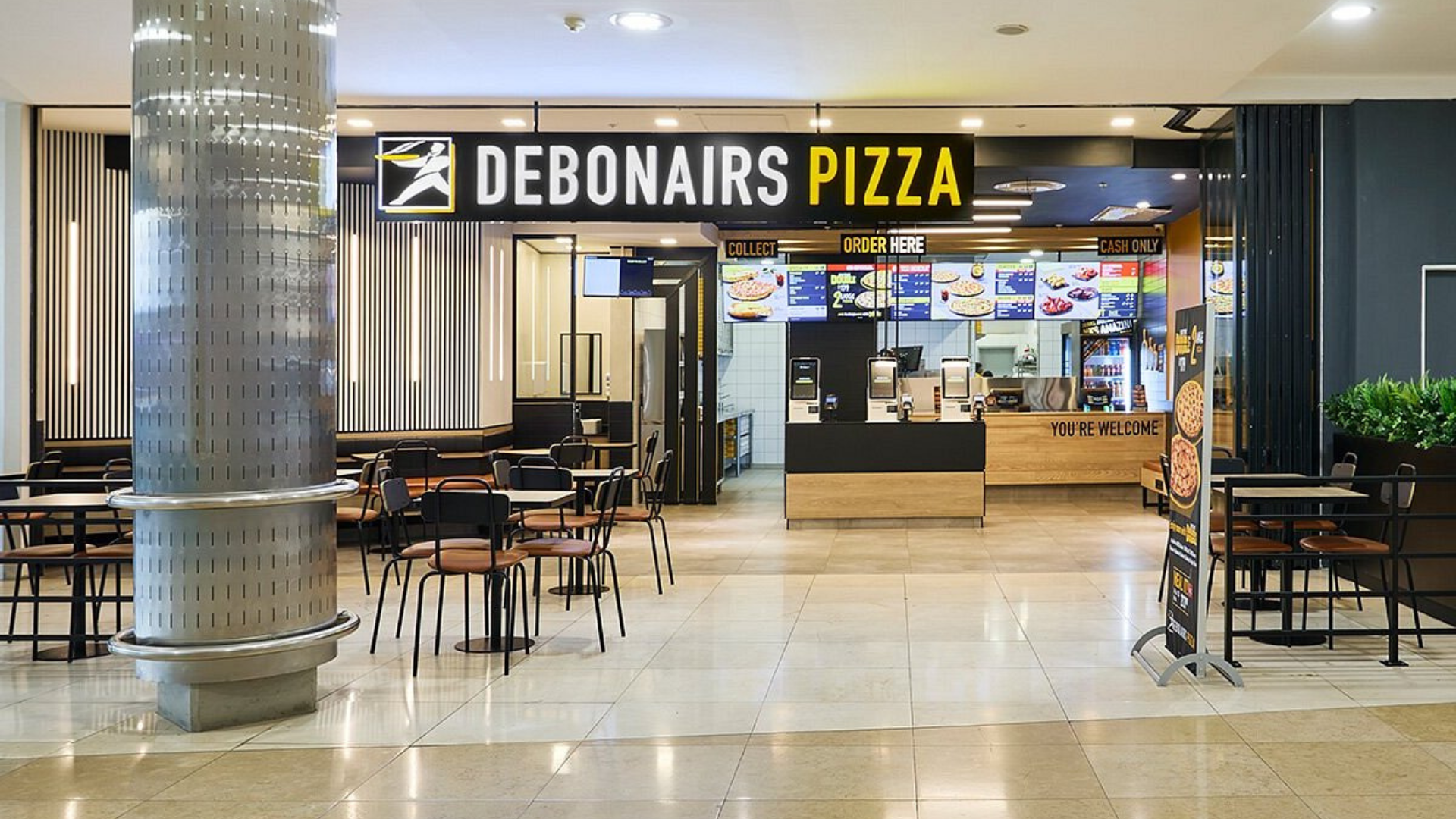 Debonairs Pizza Meer En See
