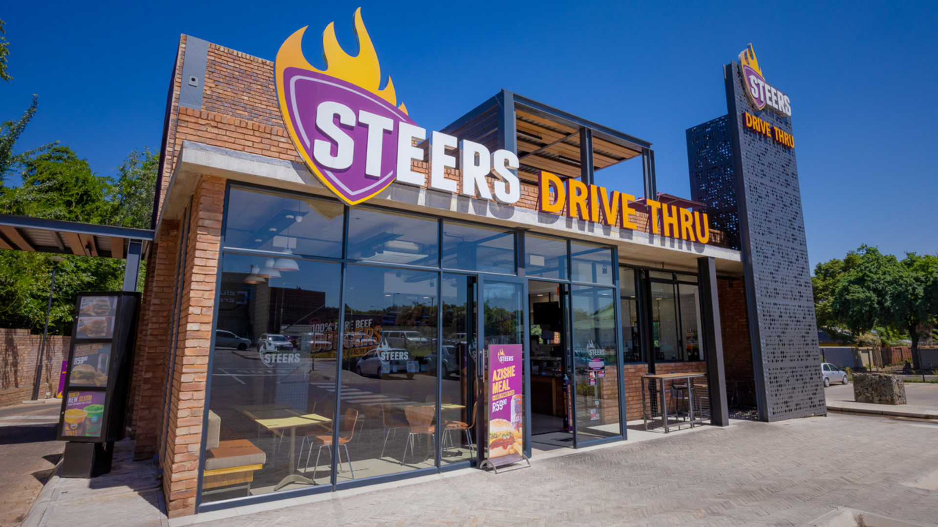 Steers Drive-Thru Town Square
